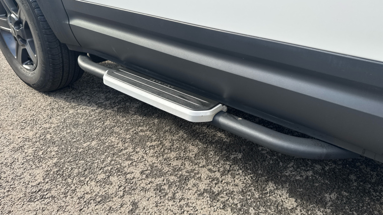 Land Rover Defender 90 Diesel 3.0 D250 Hard Top Auto